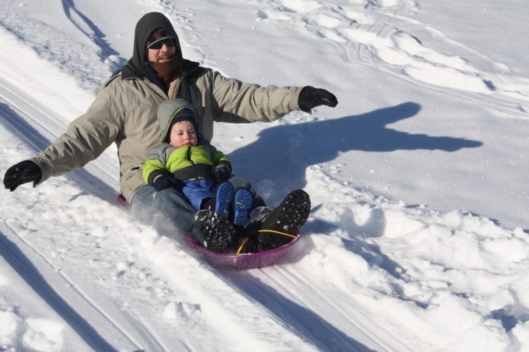 20 Best Sledding Hills in Minneapolis for a Thrilling Winter Adventure!