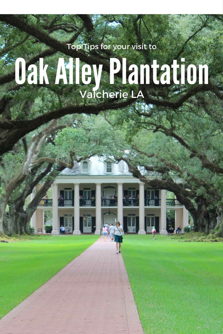 Top tips for visiting Oak Alley Plantation in LA. Just an hour from NOLA!