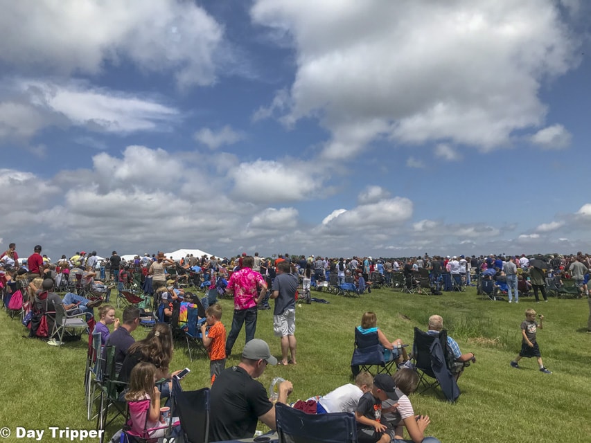 Finding a Seat at the Air Shows