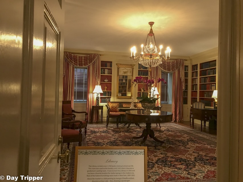 The White House Library
