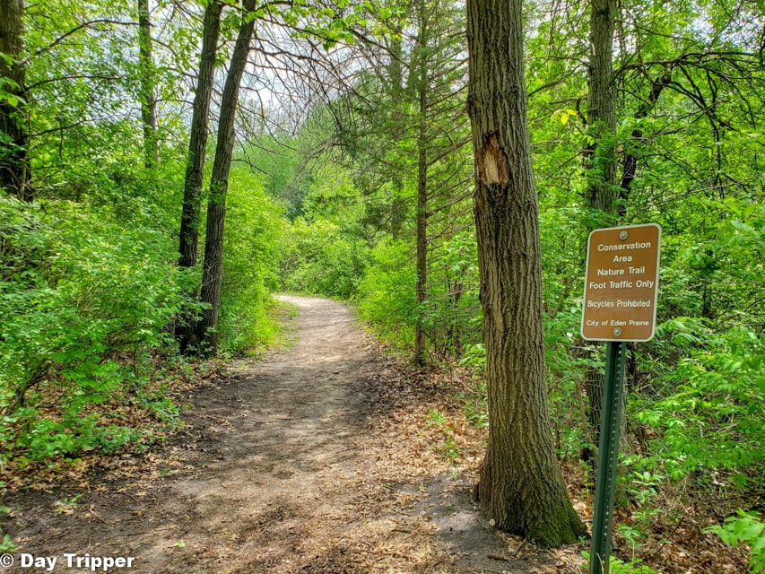 Start of Trail at the Lower Purgatory Conservation Area Hiking Trail