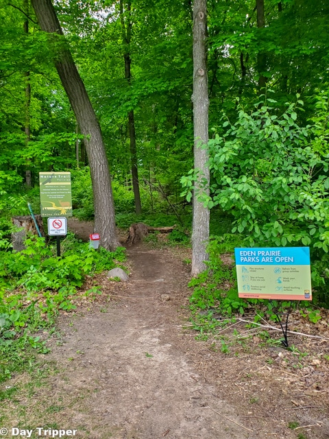 Riley Creek Conservation Area hiking trail entrance