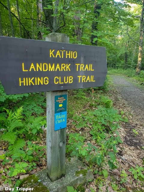 Landmark Trail HIking Club 
