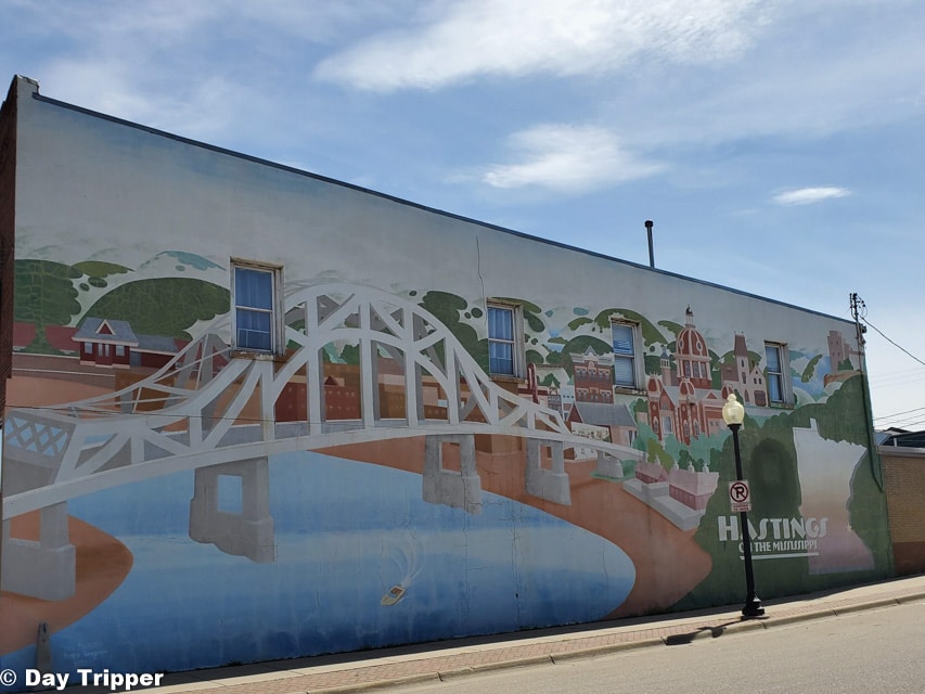 Hastings on the Mississippi mural