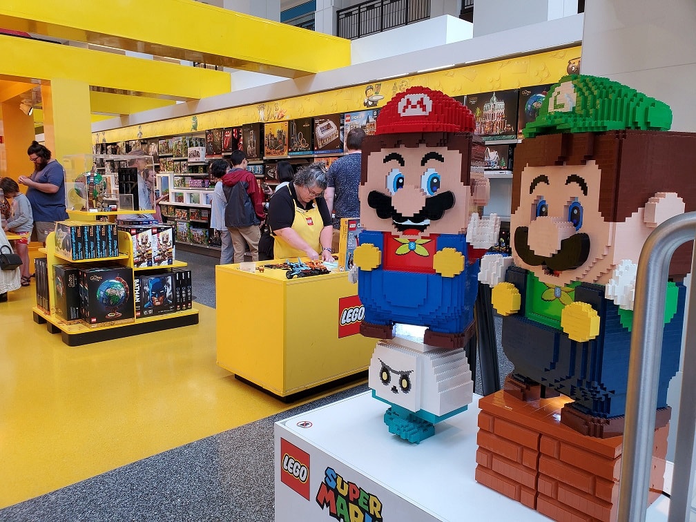 The LEGO Store MOA