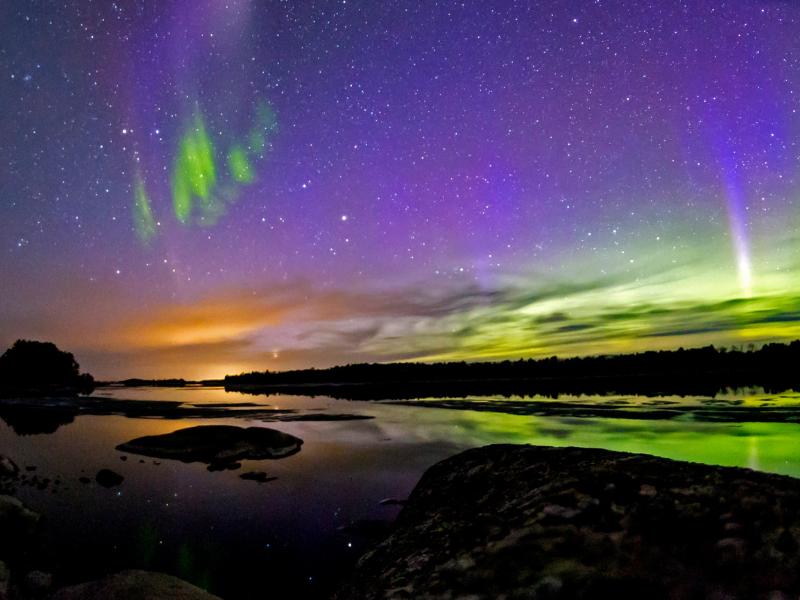 Northern lights in Voyagers Natioanal Park