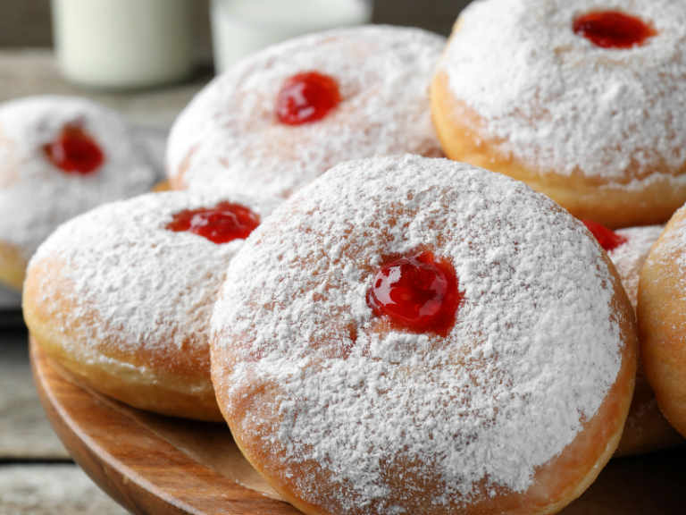 Where to Score the Best Sufganiyot in the Twin Cities for Hanukkah
